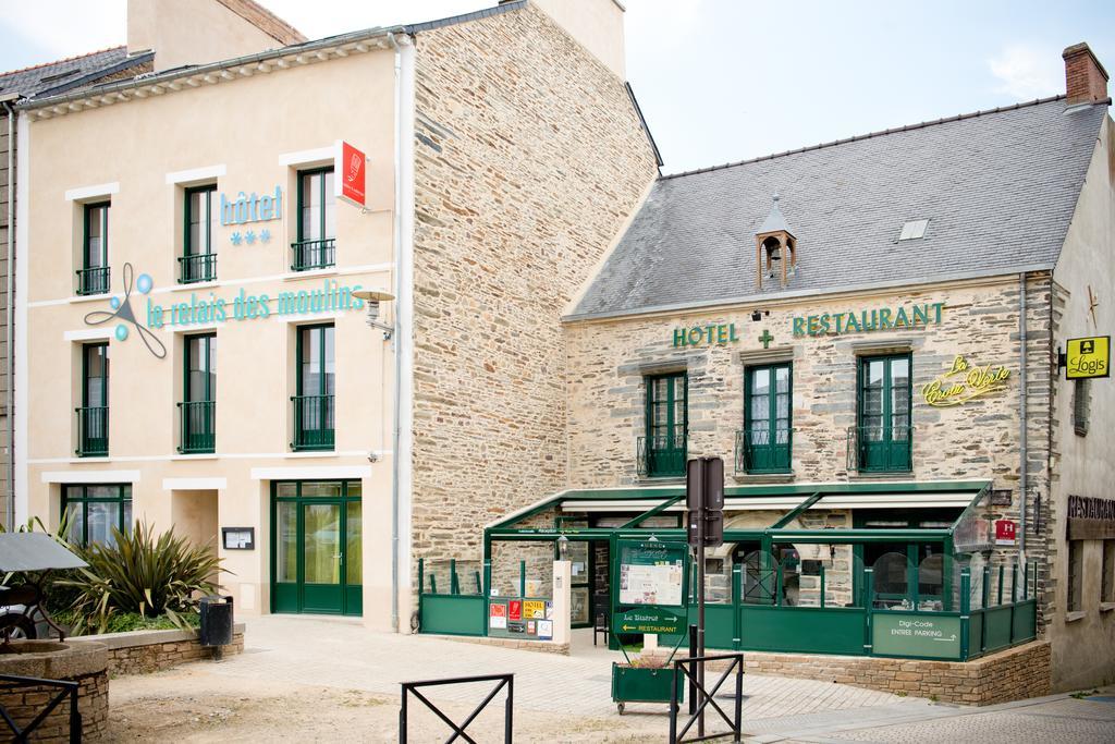 La Croix Verte - Le Relais Des Moulins 뱅 드 브레타뉴 외부 사진